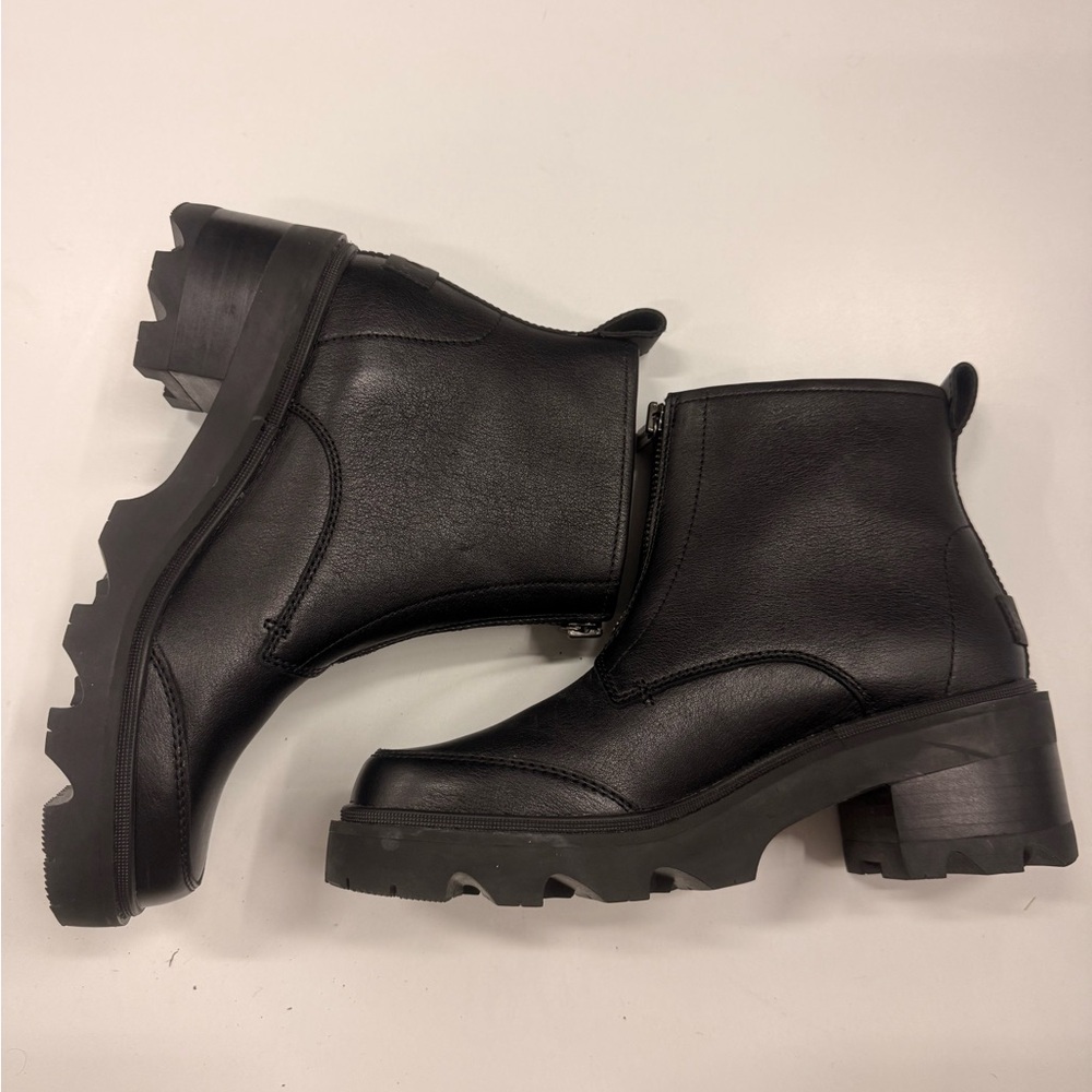 Sorel Joan Now Bootie (Women) size 9
